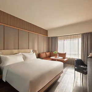 Amara - Newly Renovated Hotell
